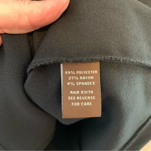 Adrienne Vittadini, black cocktail dress, size 6P - Picture 6 of 8